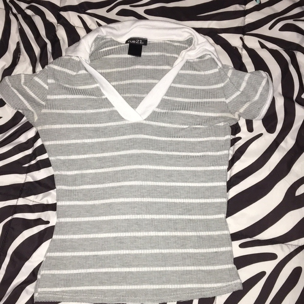 Super cute collared shirt for casual wear!